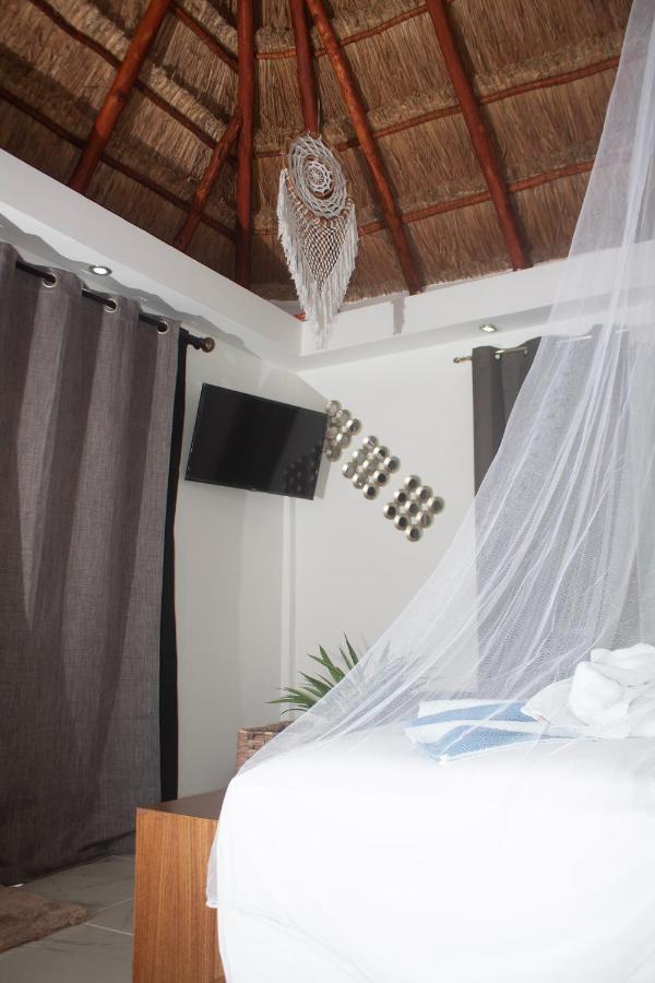 Blue Bird Hotel Bacalar Eksteriør billede